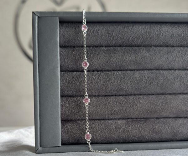Pulseira pedras rosas